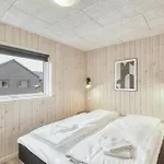 Vakantiehuis Gorgeous In With Sauna *