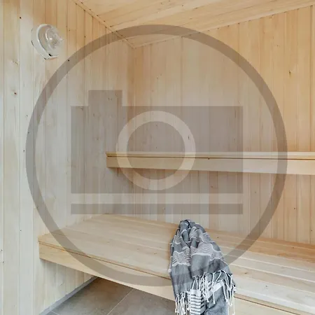 Gorgeous In With Sauna בית נופש *