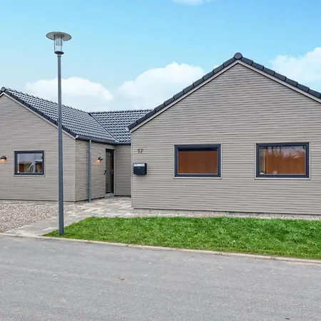 Gorgeous In With Sauna בית נופש